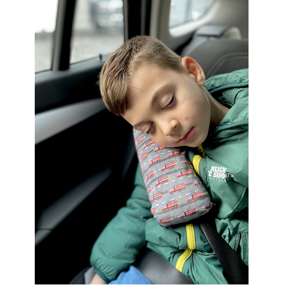 Seat belt pillow for kids Heckbo Fire Trucks