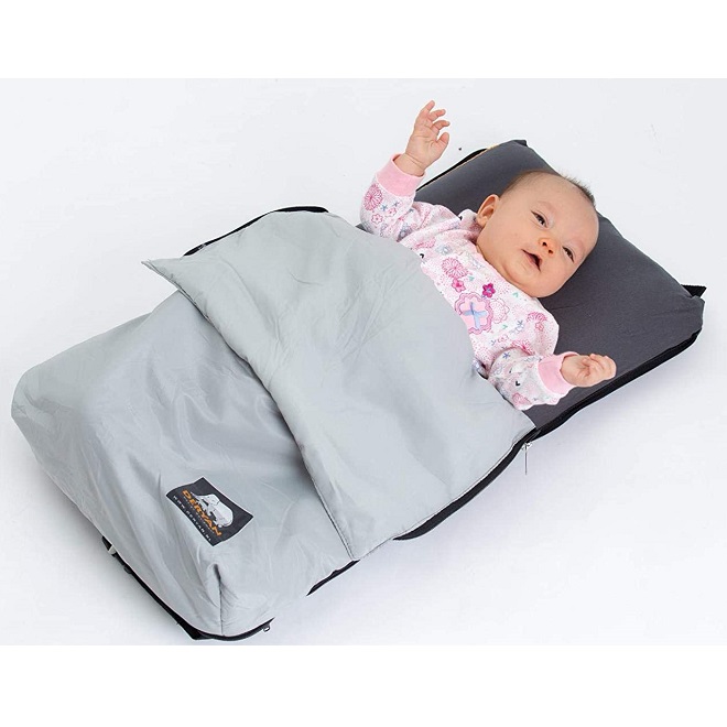 Baby mattress for flying Deryan Airtraveller