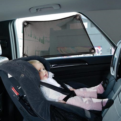 Car sun shade Dreambaby Adjusta Car Shade Stretch