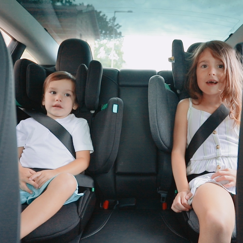 Foldable Car Seat - Urban Kanga Wallaroo Black