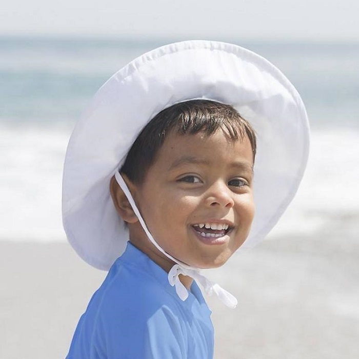 Baby and children's brim sun hat Iplay White