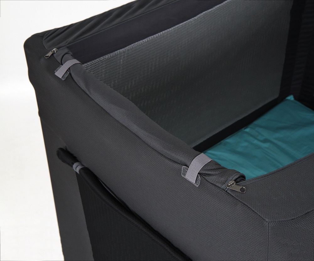 Travel Cot Blackout - Littlelife