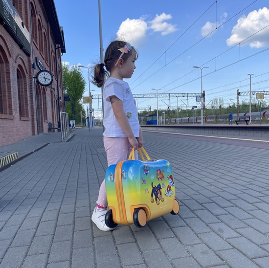 Ride-on suitcase for kids Paw Patrol Friends Together