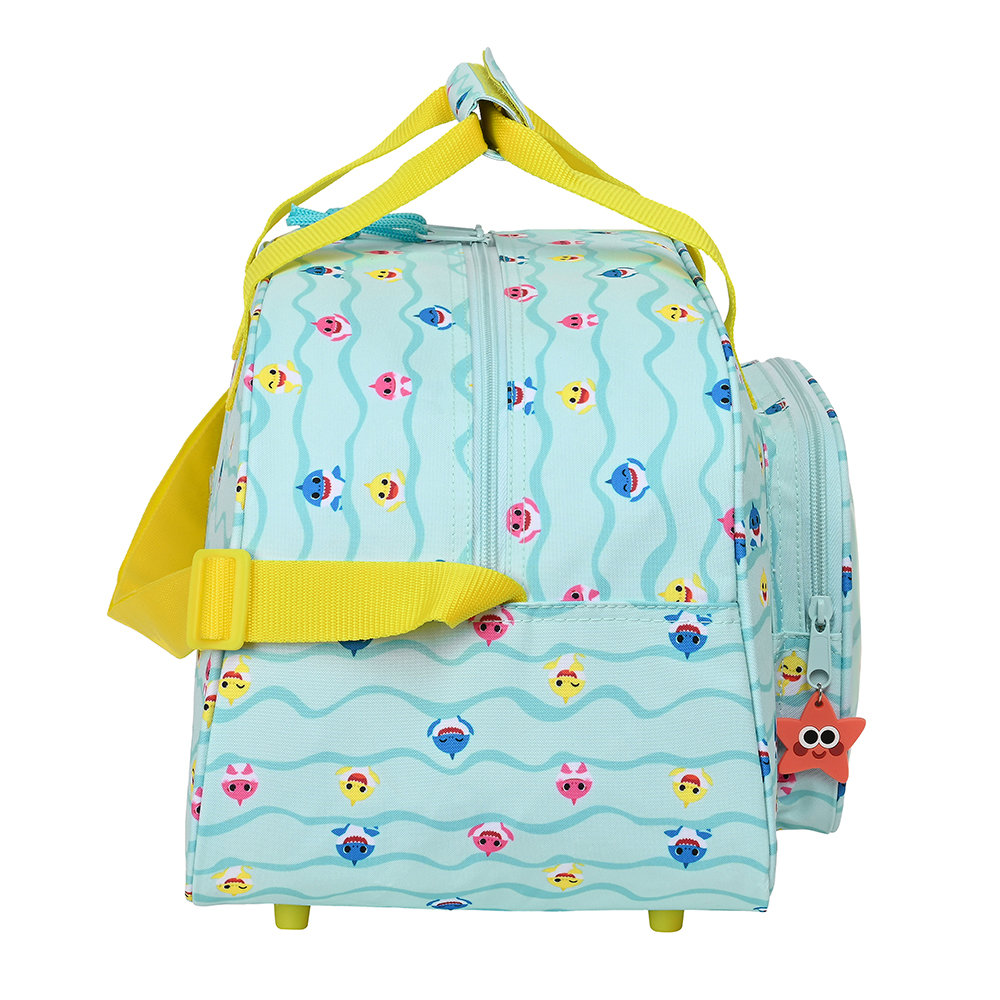 Duffle bag for children Baby Shark Beach Day Sports Bag